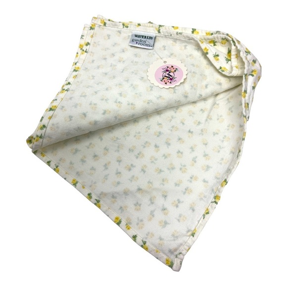 Waverly Garden Room Table Linen Yellow Flowers Lot of 11 (17 x17”) - Picture 3 of 6